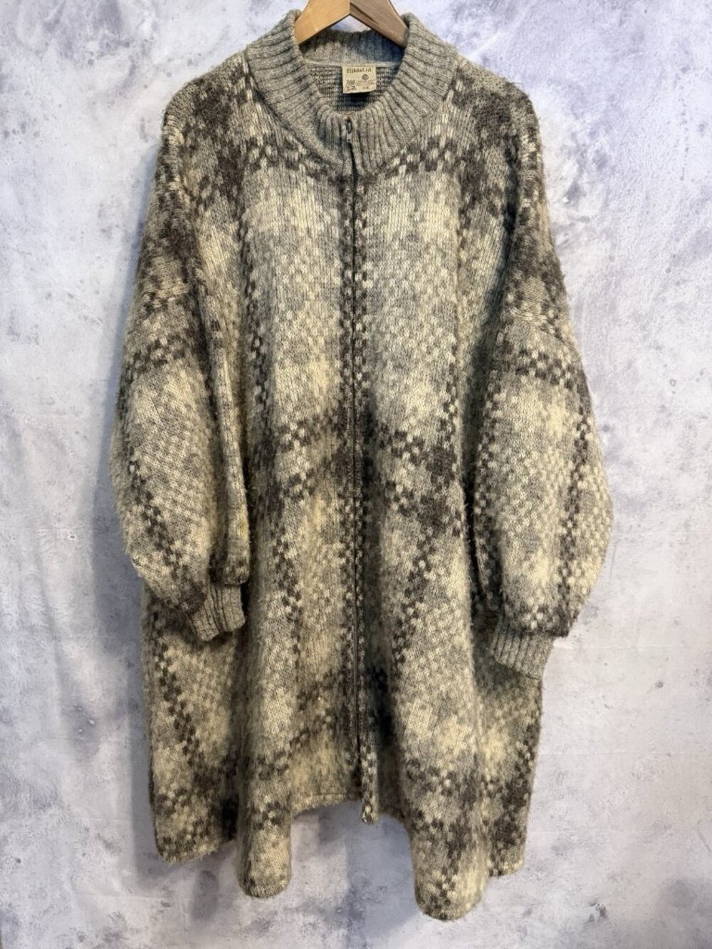 Vintage 70s Womens Hilda Ltd Icelandic Wool Grey Beige Zip Coat One Size